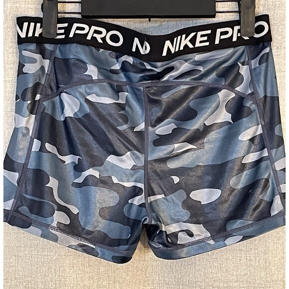 Nike Dri Fit Pro Shorts Camo Women's Compression Gym Athletic Shorts Size Large - Picture 2 of 3